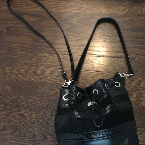 Brahmin black crossbody - Picture 4 of 7